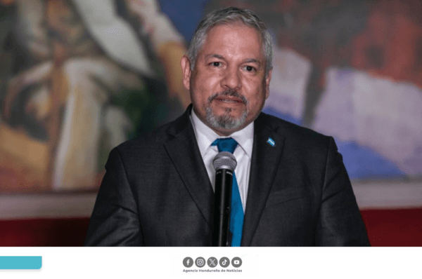 Canciller hondureño destaca logros de Gobierno