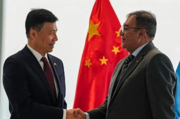 Honduras avanza negociaciones en Tratado de Libre Comercio con China