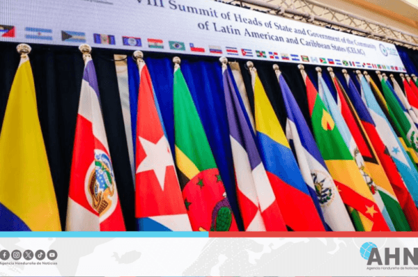 Cancelan reunión de la CELAC tras acuerdo entre Colombia y EEUU