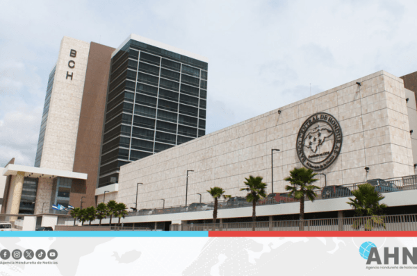 Envío de remesas a Honduras aumentó en 2024