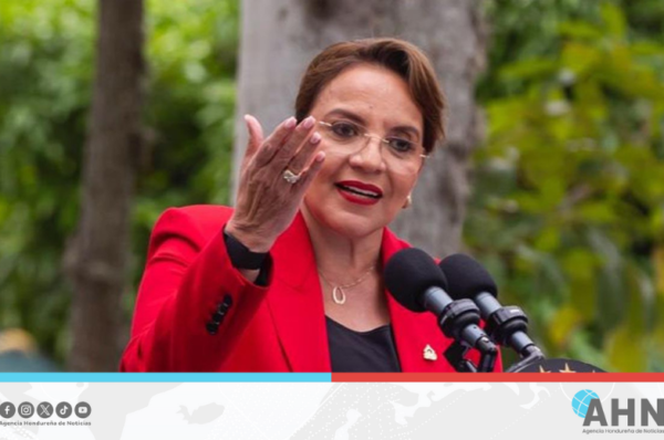 Presidenta hondureña felicita a los candidatos electos en elecciones primarias
