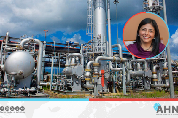 Producción petrolera en Venezuela se desarrolla con normalidad, asegura vicepresidenta