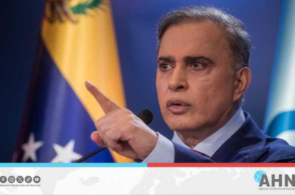 Venezuela exige a El Salvador el listado de detenidos en cárcel de máxima seguridad