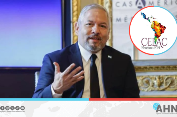 Canciller hondureño resalta unidad latinoamericana como logro de mandataria Castro
