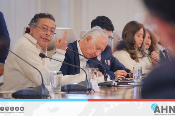 Presidente de Colombia aclara que paro nacional fue convocado por centrales obreras