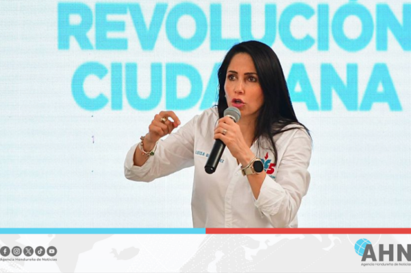 Luisa González afirma que desconoce el nuevo Gobierno de Noboa