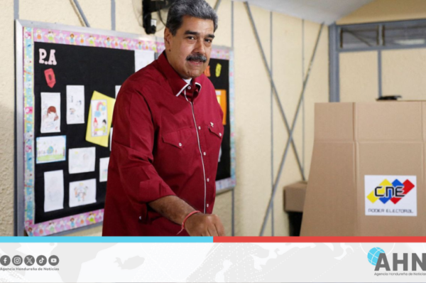 Maduro presentará propuesta de reforma para modernizar el sistema electoral venezolano