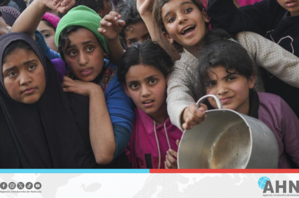 UNRWA denuncia que el hambre amenaza el futuro de los niños en Gaza