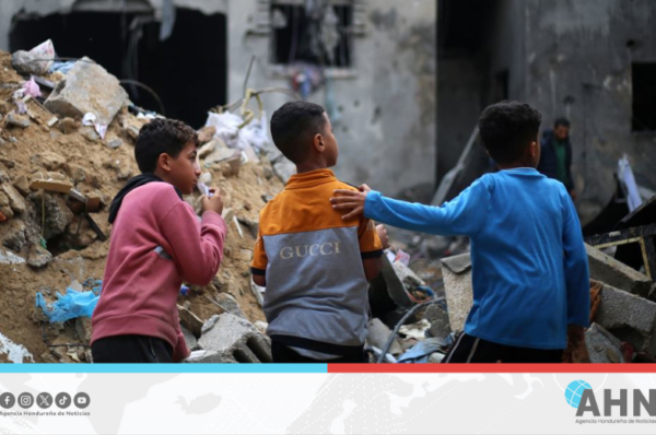 UNRWA denuncia que bloqueo israelí mata a niños palestinos