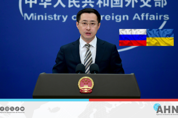 China espera un acuerdo de paz duradero entre Rusia y Ucrania