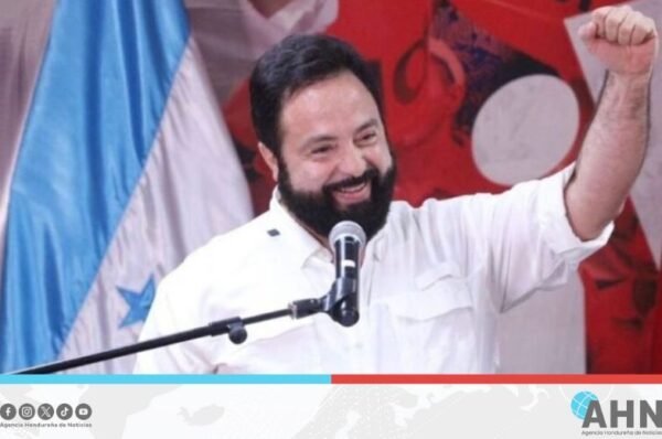 Presidente de Congreso hondureño destaca fuerza de la unidad en Partido Libre