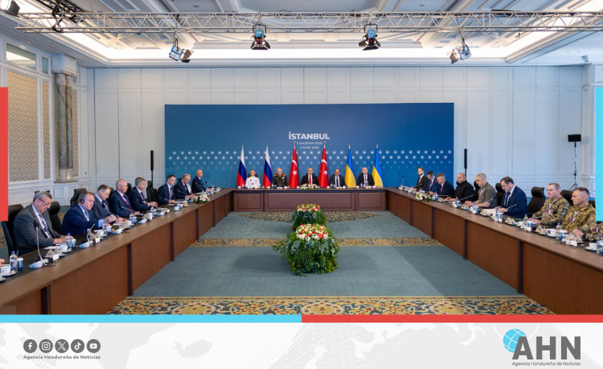 Rusia y Ucrania finalizan segunda ronda de conversaciones en Estambul