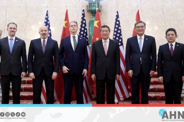 China y EEUU logran acuerdo económico bilateral en primer acercamiento