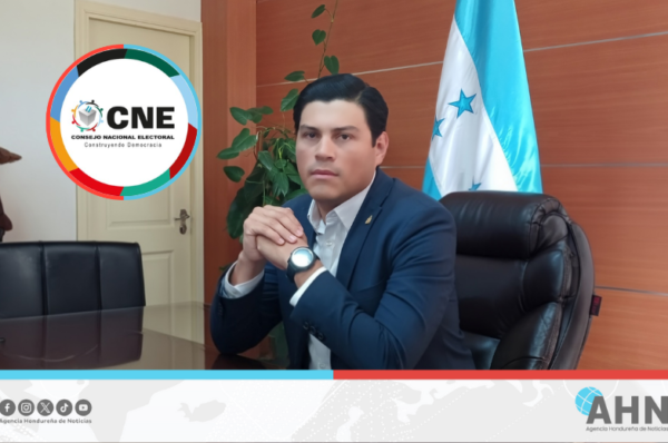Consejero electoral hondureño denuncia intento de reinstaurar sistema señalado por fraude