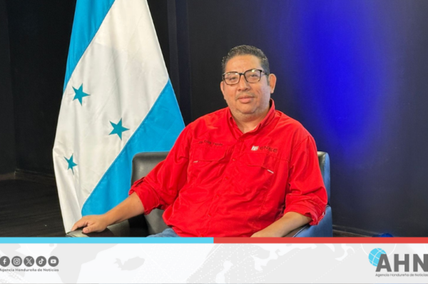 Ministro de Honduras destaca avances en sector energético del país