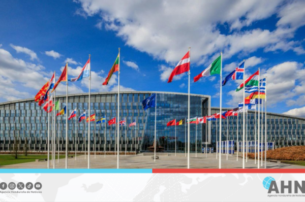 Países miembros de la OTAN acuerdan aumentar gasto militar