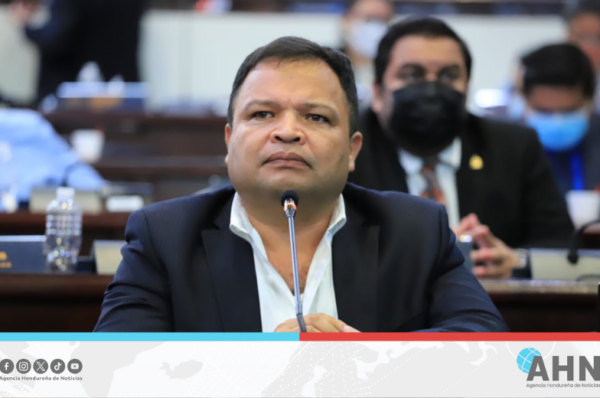 Diputado anuncia ley para indemnizar víctimas de golpes de Estado en Honduras