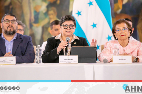 Iniciará Honduras entrega domiciliar de medicamentos a pacientes con enfermedades crónicas