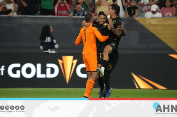 Honduras derrota a Panamá y avanza a semifinales de Copa Oro