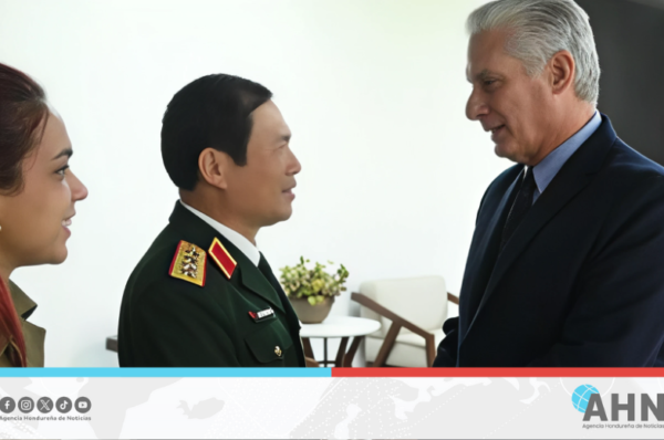 Cuba y Vietnam refuerzan lazos militares y políticos