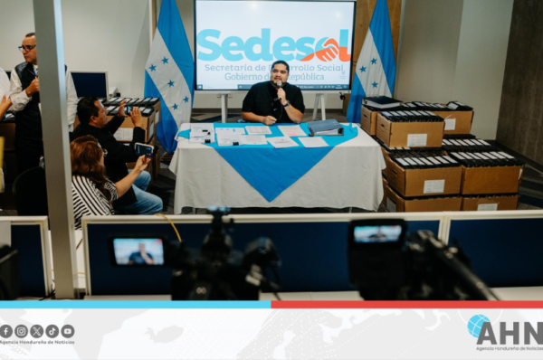 Secretario hondureño aclara uso de fondos solidarios