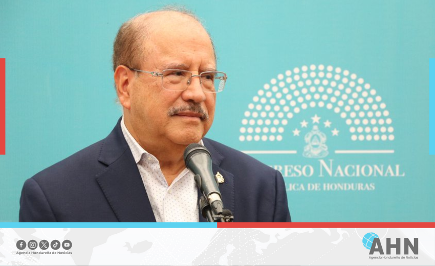 Congresista hondureño explica uso legal y transparente del Fondo Social