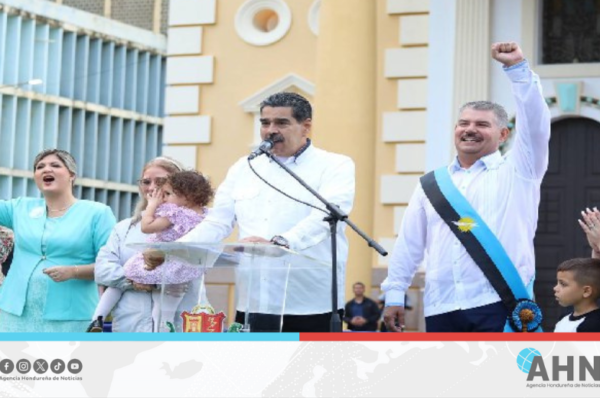 Presidente de Venezuela responsabiliza a EEUU de plan desestabilizador en Colombia