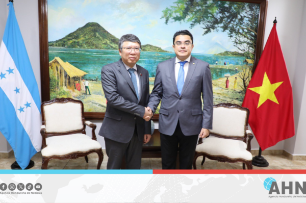 Honduras retoma relaciones diplomáticas con Vietnam