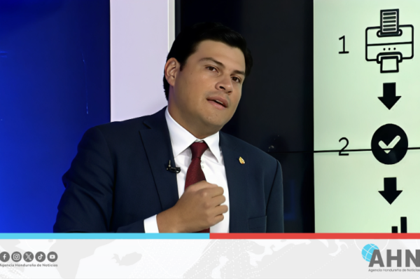 Consejero electoral hondureño advierte intento de fraude en transmisión de resultados