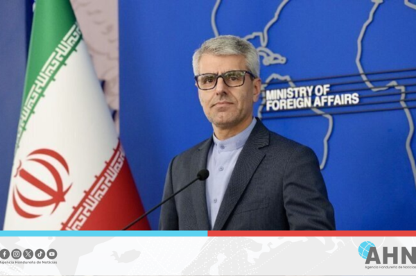 Irán acusa a EEUU de respaldar ofensiva israelí 