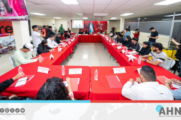 Abogada Rixi Moncada exhorta a la juventud a liderar la transformación de Honduras