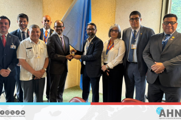 Reafirma Honduras compromiso global ante riesgos en foro internacional