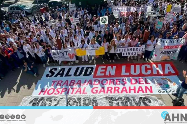 Protestan en Argentina contra ajuste económico del gobierno de Milei