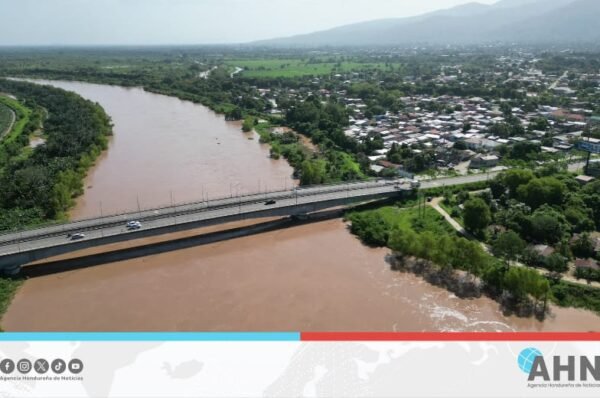 Mantienen alerta para zona occidental y norte de Honduras por lluvias