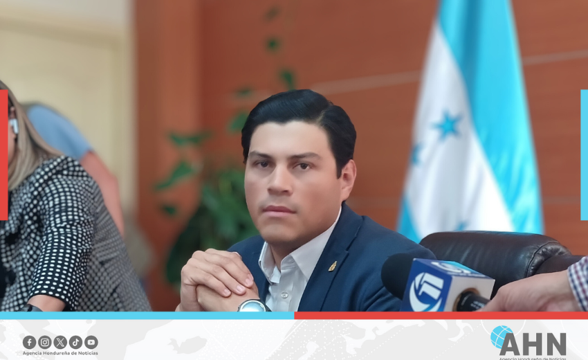 Consejero electoral denuncia intento de fraude en Honduras