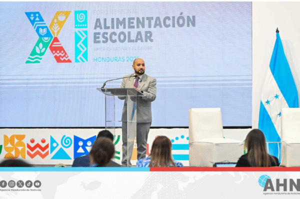 Secretario hondureño de Educación participa en foro regional sobre alimentación escolar