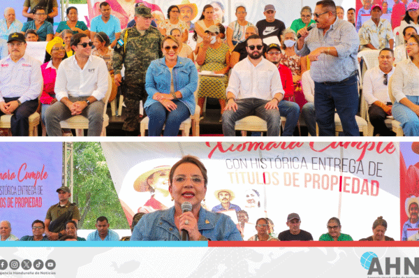 Presidenta Castro entrega 1,022 títulos de propiedad a familias hondureñas