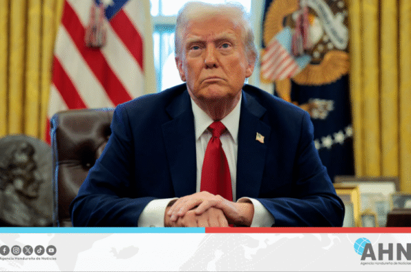Donald Trump suspende apoyo económico a la educación de migrantes