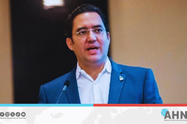Secretario privado hondureño asegura inminente crisis en Partido Liberal