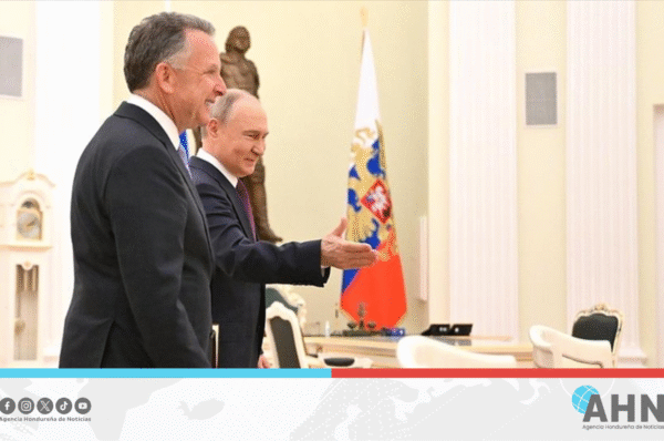 Presidente de Rusia recibe enviado especial de Estados Unidos para dialogar sobre conflicto en Ucrania