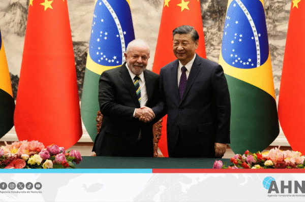 China respalda a Brasil en defensa de soberanía y aranceles