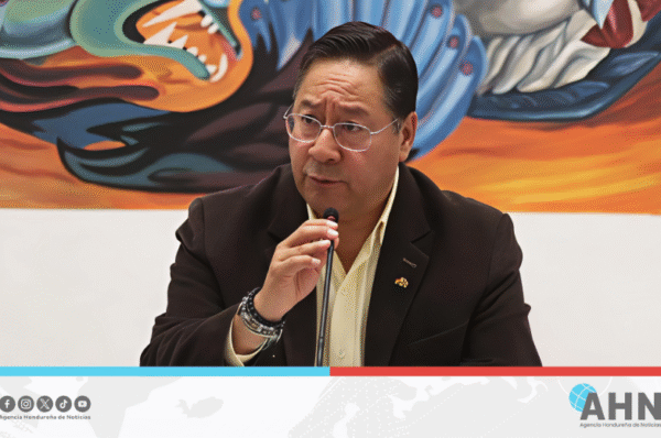 Gobierno Bolivia dialogará con candidatos presidenciales sobre economía