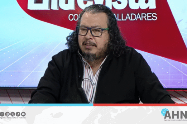 Funcionario hondureño acusa a iglesias de apoyar oposición y encubrir fraudes