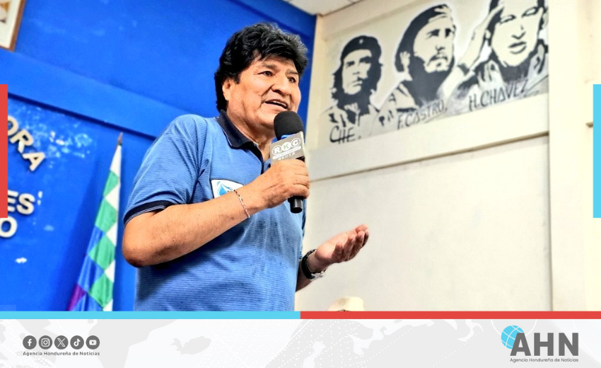 Evo Morales cuestiona modelo neoliberal propuesto por candidatos derechistas