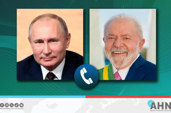 Presidente Putin informa a homólogo Lula da Silva sobre reunión con enviado de Trump