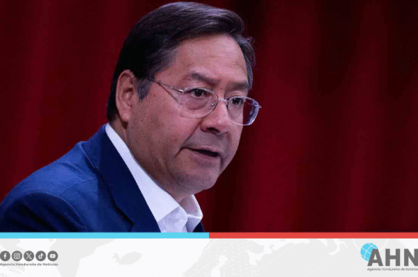 Presidente de Bolivia condena despliegue militar de EEUU cerca de Venezuela