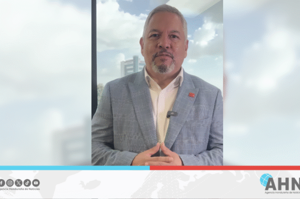 Candidato a designado advierte sobre uso político en religión de Honduras
