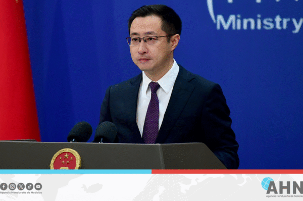 China rechaza escalada militar de Israel en Gaza