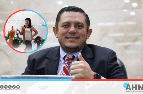 Congresista hondureño anuncia reajuste salarial para el magisterio