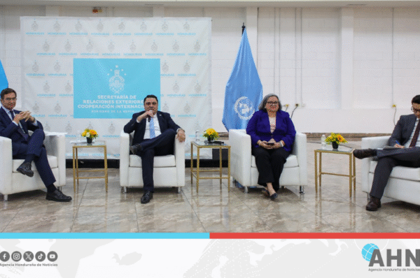 Gobierno y PNUD impulsan diálogo multiactor para cooperación eficaz